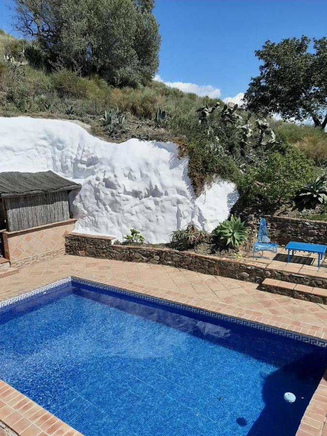 Attico Los Montes With Private Pool Vinuela Exterior photo